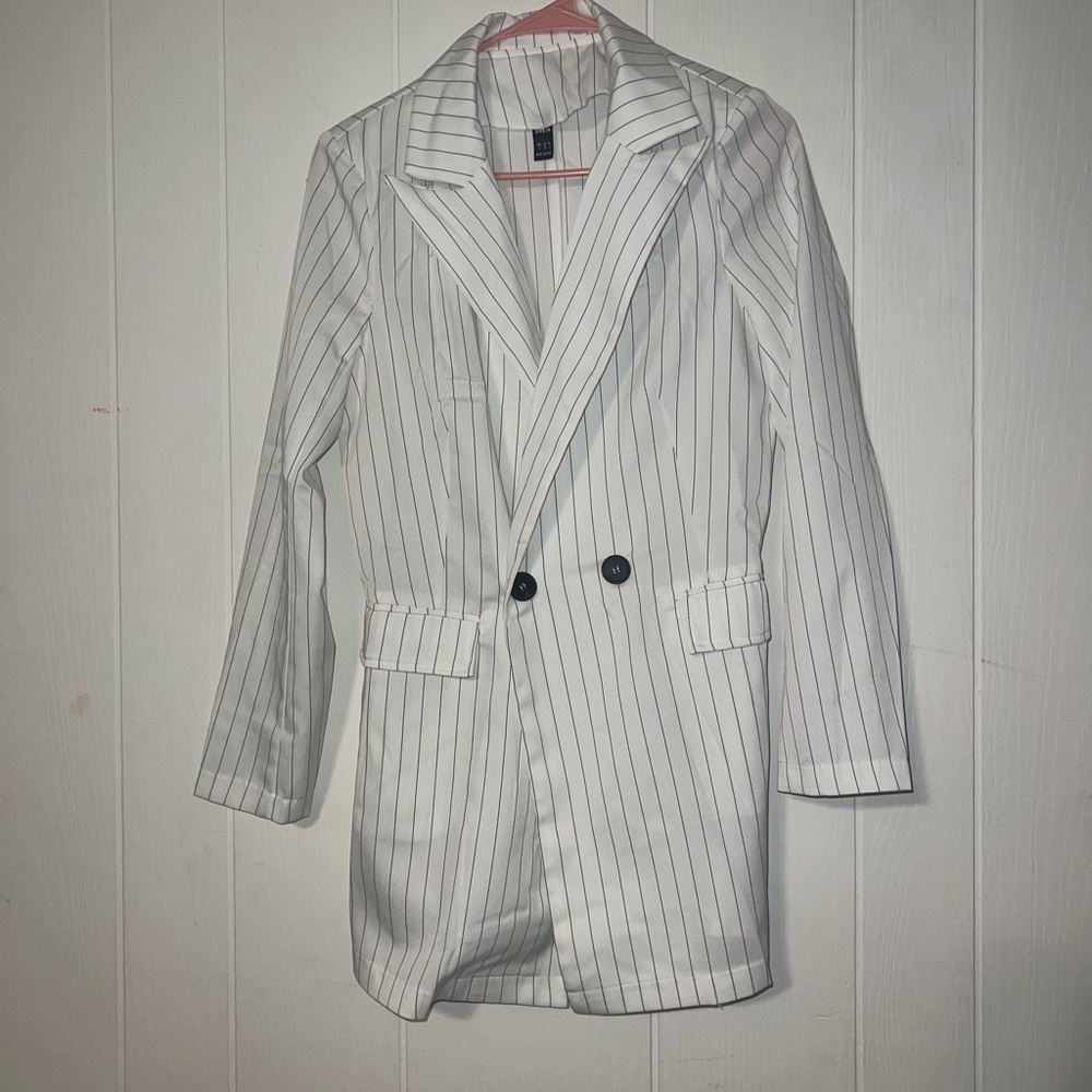 Size Small White and black striped Blazer from Shein